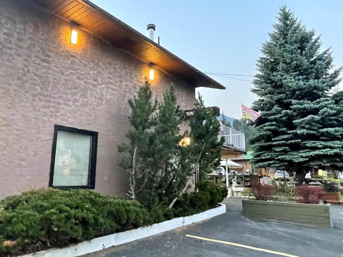 Destination Inn レイディアム・ホット・スプリングス エクステリア 写真